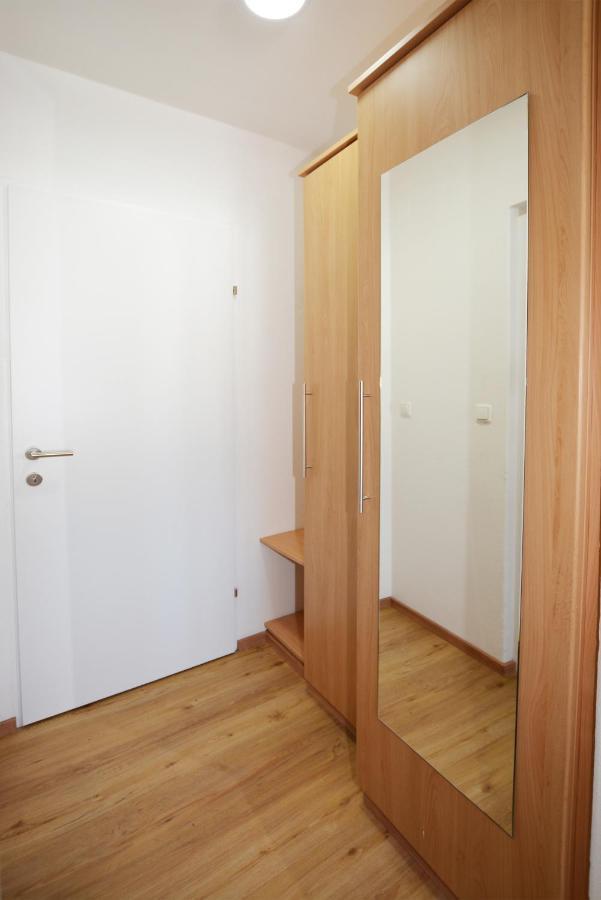 Gemuetliches Apartment In Ruhelage Villach Dış mekan fotoğraf